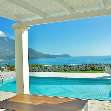 Seafront Kefaloniaprivatevillas ترابيزاكي