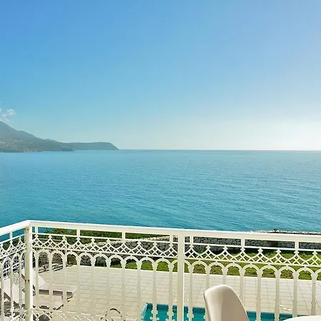 Seafront Kefaloniaprivatevillas * ترابيزاكي
